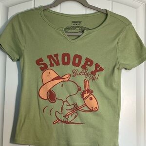 Peanuts Snoopy Olive Tee
